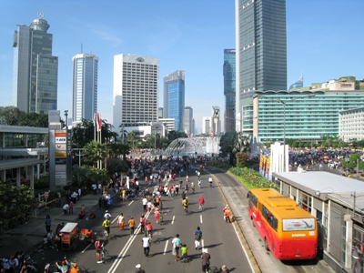 Massa Buruh Dilarang Melintas Di Jalur Car Free Day