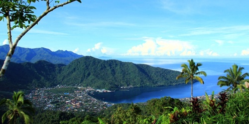 Teluk Tahuna Jadi Tempat Persinggahan Yacht Dari 5 Negara