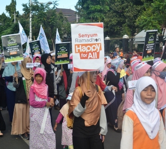 Komunitas Zakat Jateng Pawai Ramadhan Di Car Free Day