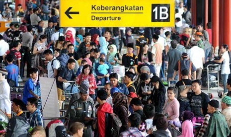 Jumlah Penumpang Di Bandara Soekarno-Hatta Naik 35 Persen