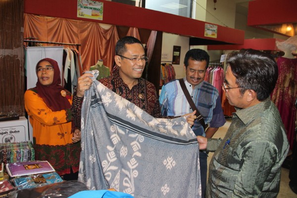 Sambut Lebaran, Bazar Kemenperin Sekaligus Promosi Perajin