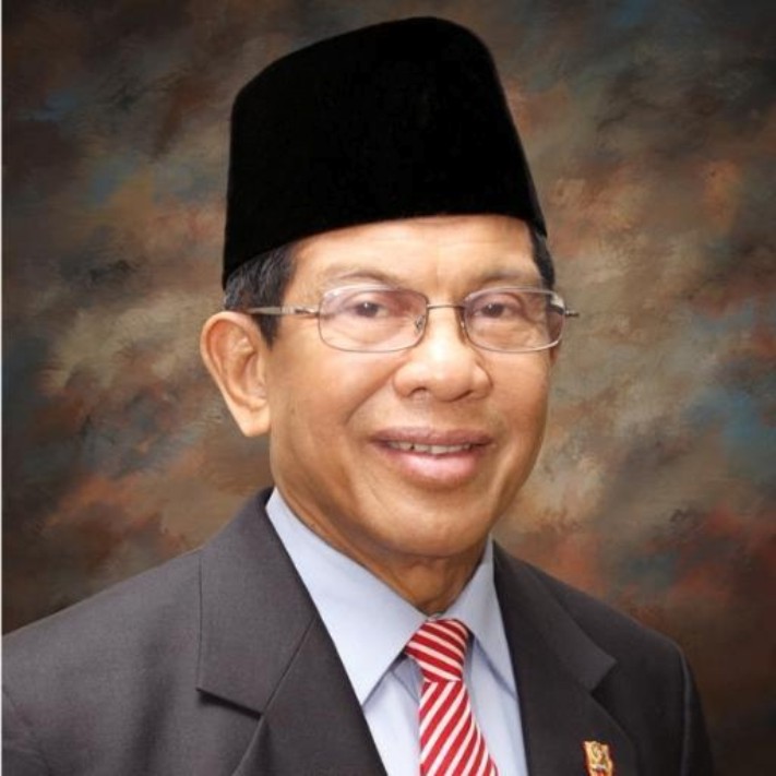 Andi Mappetahang Fatwa: Membanjirnya Tenaga Kerja China Di Indonesia Akibat Pengaruh Para Taipan