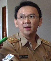 Sidak Terminal Pulogebang, Ahok Mengeluh Kepanasan