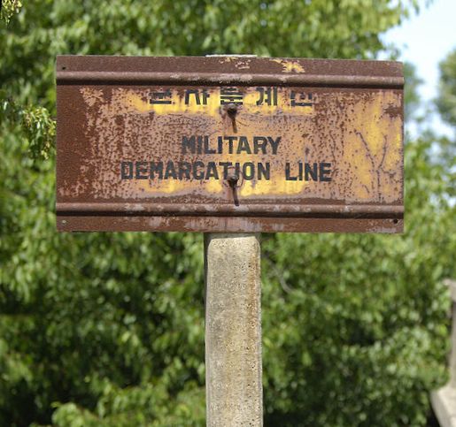 Korut Minta Korsel Dan AS Tarik Semua Senjata Berat Dari Zona Demiliterisasi