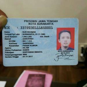 Pelaku Bom Bunuh Diri Di Mapolres Solo Bernama Nur Rohman?