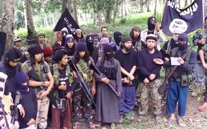 Wiranto Ajak Filipina Serbu Abu Sayyaf