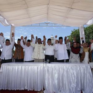 Cagub Petahana Aceh Usung Tagline "AZAN", Ini Maknanya