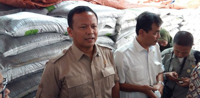 Komisi IV Minta Pemerintah Lunasi Kekurangan Bayar Ke Produsen Pupuk