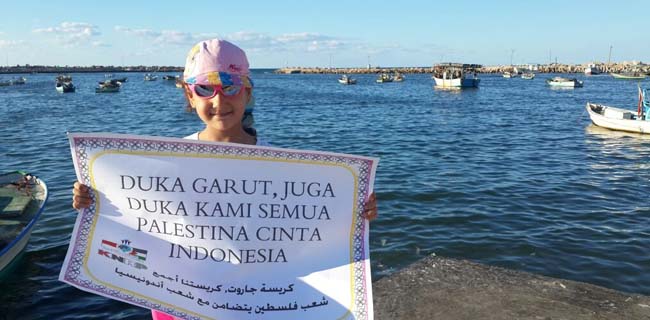 Anak Palestina Sampaikan Doa Untuk Korban Banjir Bandang Garut