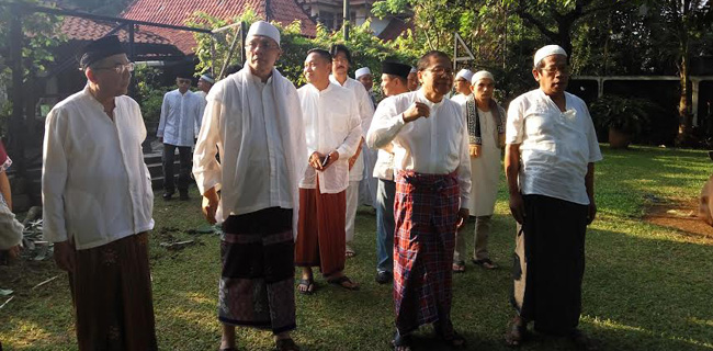 Rizal Ramli Berlebaran Di Gang Arab Bareng "Suporter Utama" Jokowi