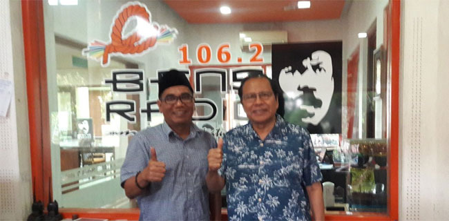 Rizal Ramli Hadiri Haul Ke-21 Benyamin S. Di TPU Karet Bivak Pagi Ini