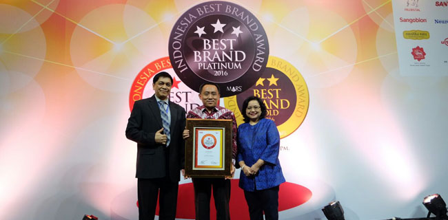IndiHome Merek Terbaik Indonesia Best Brand Award 2016