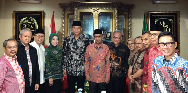 Ketum PAN Perkenalkan Agus-Sylvi Ke PP Muhammadiyah