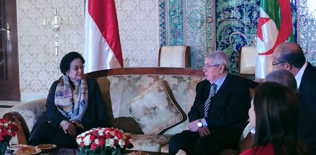 Megawati Soekarnoputri Penuhi Undangan Khusus Presiden Aljazair
