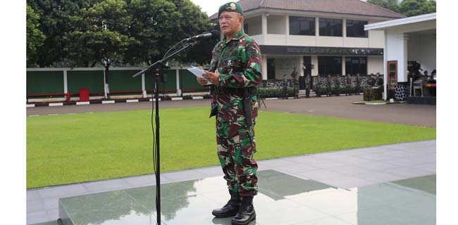 Brigjen Besar Pimpin Upacara Sumpah Pemuda Di Markas Kostrad