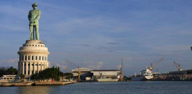 Komisi V Dorong Kualitas Pelayanan Pelabuhan Tanjung Perak