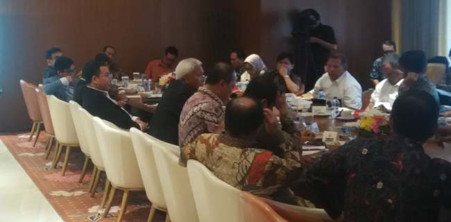 Pimpinan DPR Bahas Institute Research Dengan Menristekdikti