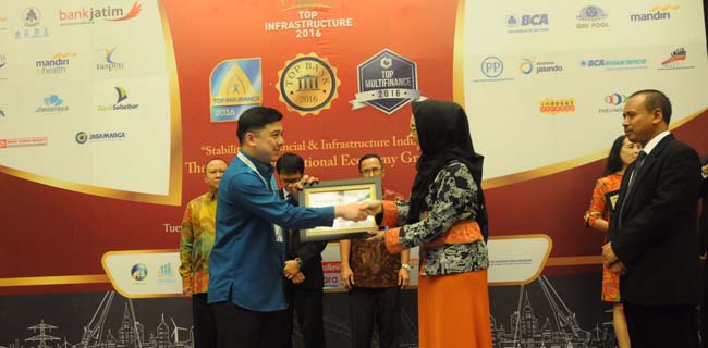 BPJS Ketenagakerjaan Raih Top Social Insurance 2016