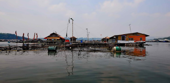 Inilah Alasan Terduga Teroris Purwakarta Bersembunyi Di Rumah Apung