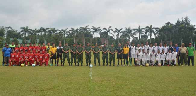 Kostrad Ikut Cetak Bibit Muda Berbakat Sepak Bola