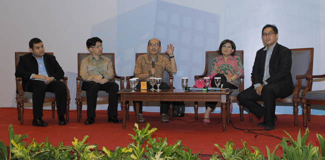 Menanti Keseimbangan Ekonomi Global