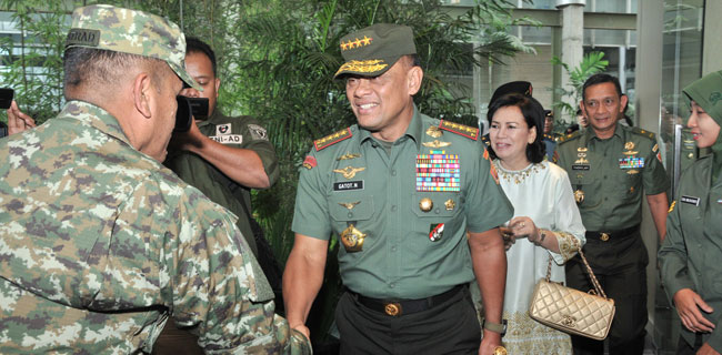 Panglima TNI Terkesan Dengan Film <i>I Leave My Heart In Lebanon</i>