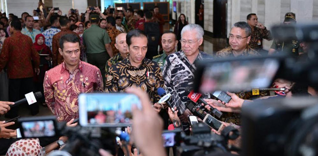 Jokowi: Penghentian Kerjasama Militer Dengan Australia Berkaitan Masalah Prinsip