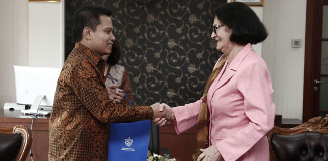 Sekjen MPR Terima Kunjungan Dubes Kuba