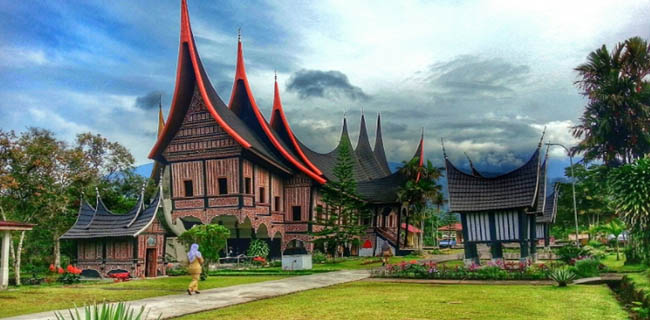 Komisi X: Sumbar Salah Satu Tujuan Wisata Yang Patut Dikunjungi