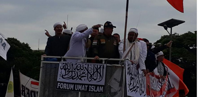 Trimedya Panjaitan "Ditolak" Ribuan Peserta Aksi 212