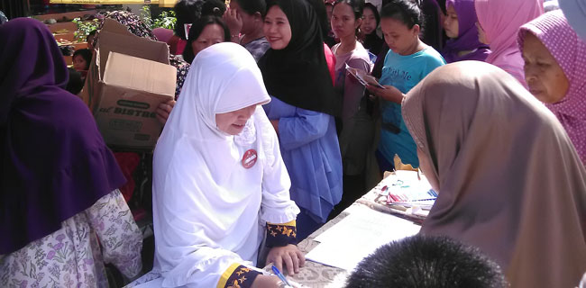 Ratusan Warga Hadiri Baksos Akbar Anies-Sandi Di Rawa Belong