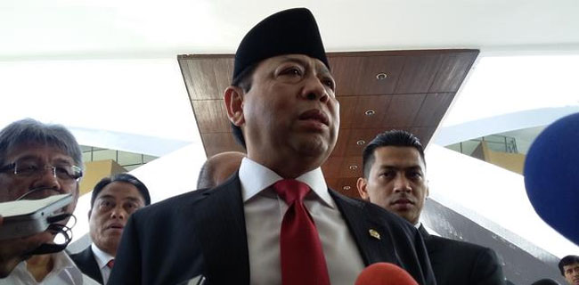 Terkait E-KTP, MKD Harus Segera Berhentikan Setya Novanto