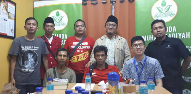 Waroeng Dhuafa Pemuda Muhammadiyah Untuk Sementara Pindah Ke Depan Istana