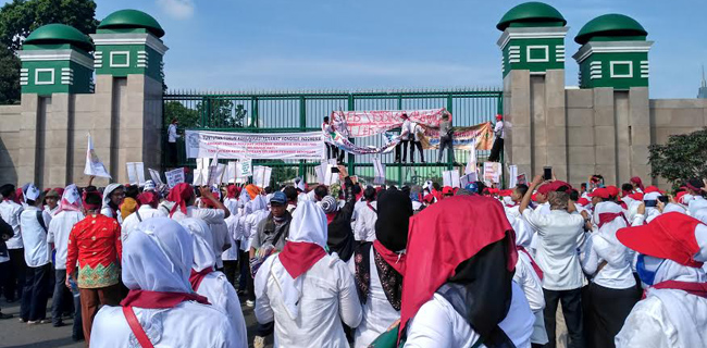 Komisi IX Janji Sampaikan Aspirasi Perawat Ke Kemenkes