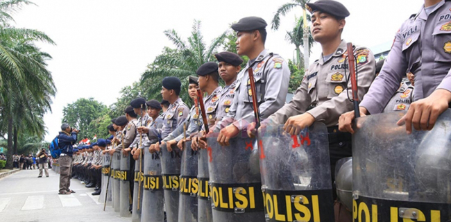 Jalan Ditutup, Massa Pro Dan Kontra Ahok Diperkirakan 2 Ribuan