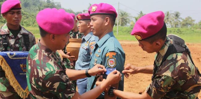 Sebanyak 68 Prajurit Yonif-7 Marinir Naik Pangkat