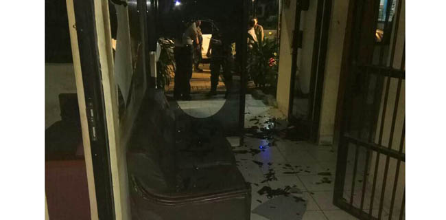 Sosok Tak Dikenal Ngaku Anggota TNI Acak-acak Pospol Monas