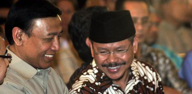 Dulu Bersahabat, Kenapa Kini Wiranto Mau Membubarkan HTI?