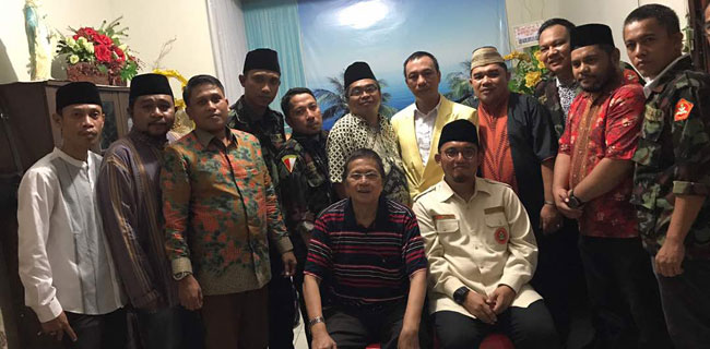 Ketum Pemuda Muhammadiyah Temui Tokoh Katolik Sulut Di Manado