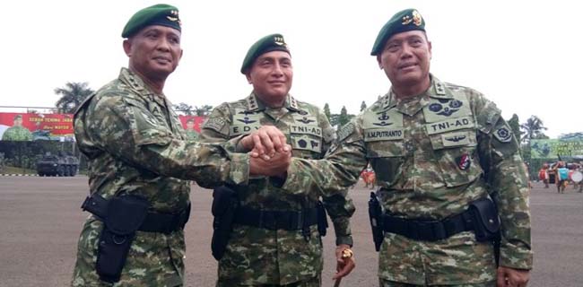 Ainurrahman Resmi Gantikan Putranto Sebagai Pangdivif 1/Kostrad