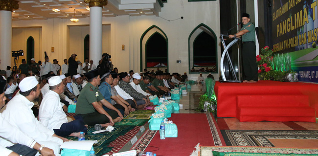 Jenderal Gatot: TNI Tetap Bersatu Dengan Rakyat Dan Ulama Demi Keselamatan Negara