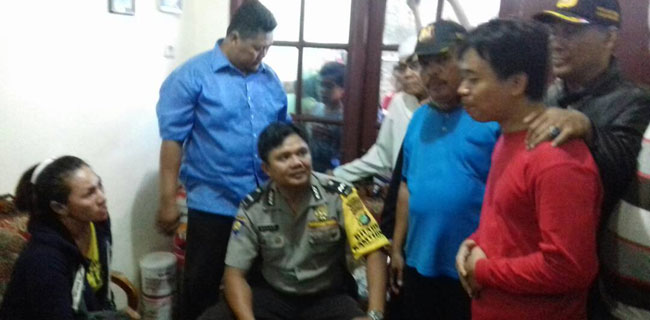 Janda Cantik Kepergok Mencuri Pakaian Lebaran Di Pasar Kaget