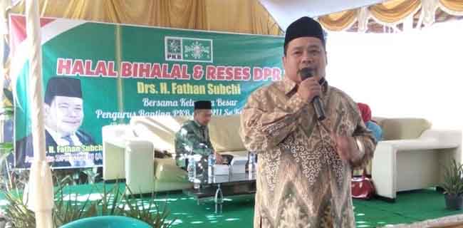 Komisi XI DPR: OJK Telat Tutup Kegiatan Travel Haji-Umrah First Travel