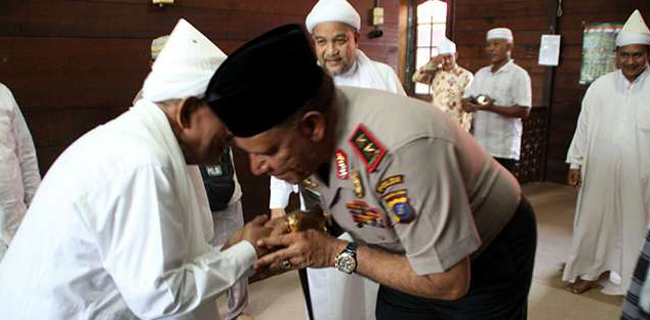 Kapolda Sumut Yang Baru Silaturahmi Dengan Tuan Guru Babussalam