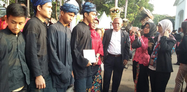 Anak Suku Baduy Hadiri HUT Kemerdekaan Di Istana