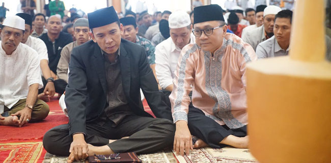Zulkifli Hasan, Doa Sapu Jagat Dan Selfie