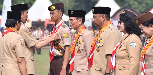 Lima Gubernur Terima Penghargaan Kwarnas Pramuka