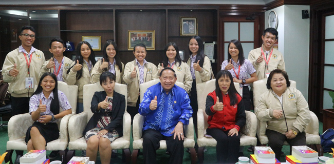 EE Mangindaan Pompa Semangat Peserta LCC Sulut