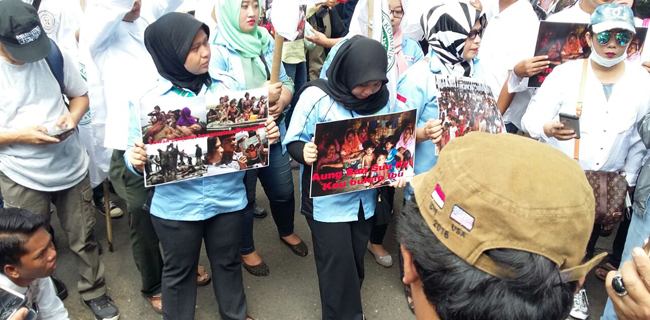 Demo Di Kedubes, Demonstran Tuntut ASEAN Bekukan Keanggotaan Myanmar