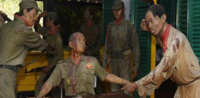 Kontroversi Yang Direkayasa